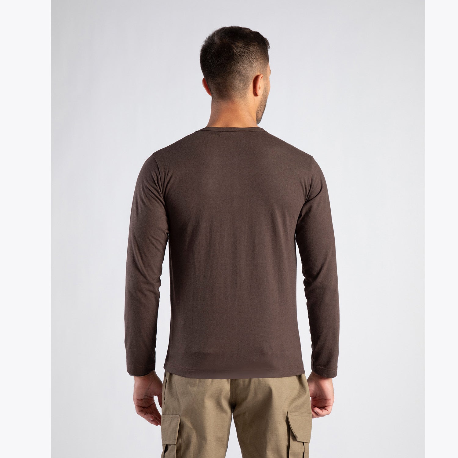 شيرت غائم بأكمام طويلة (بني)