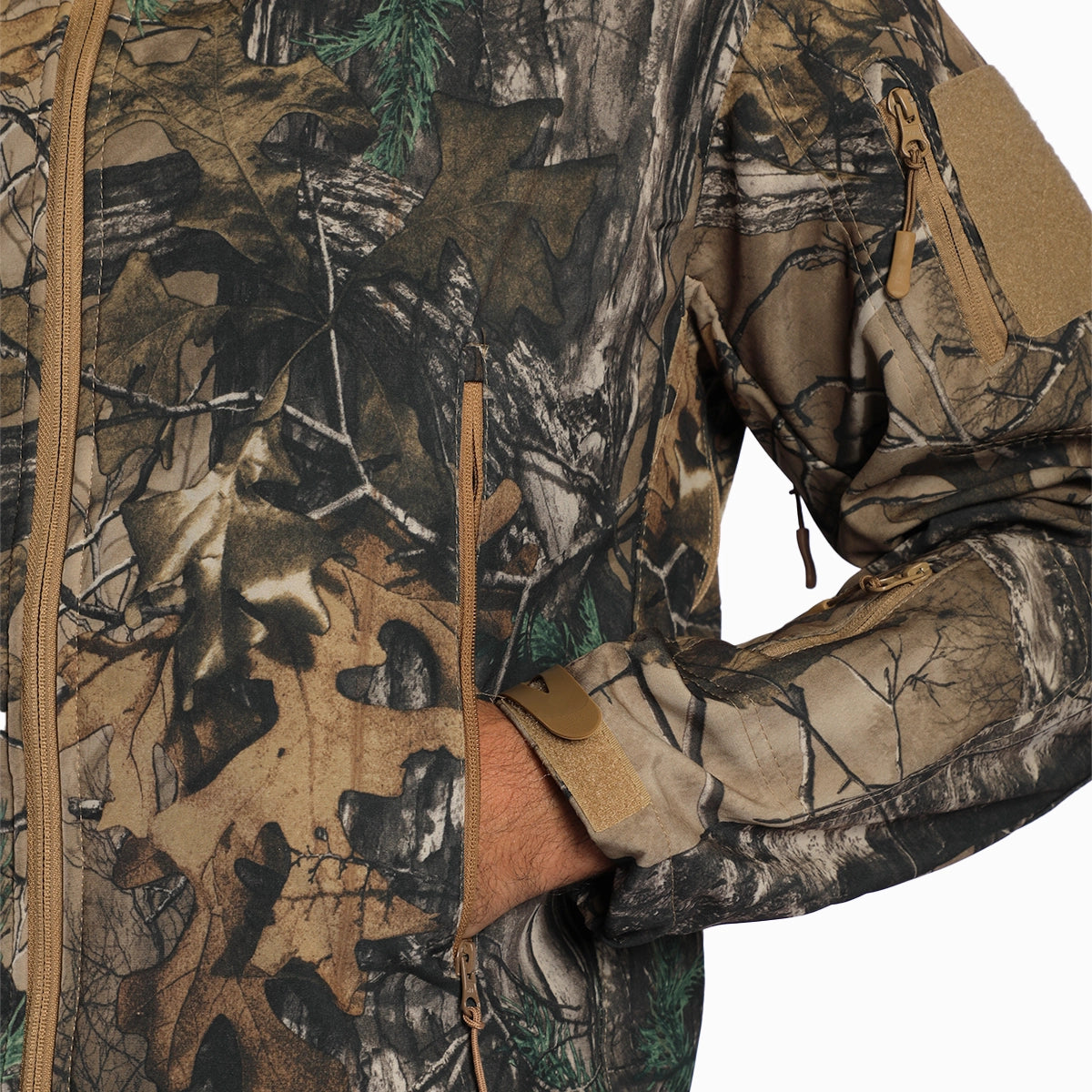 بدلة صيد مموهة