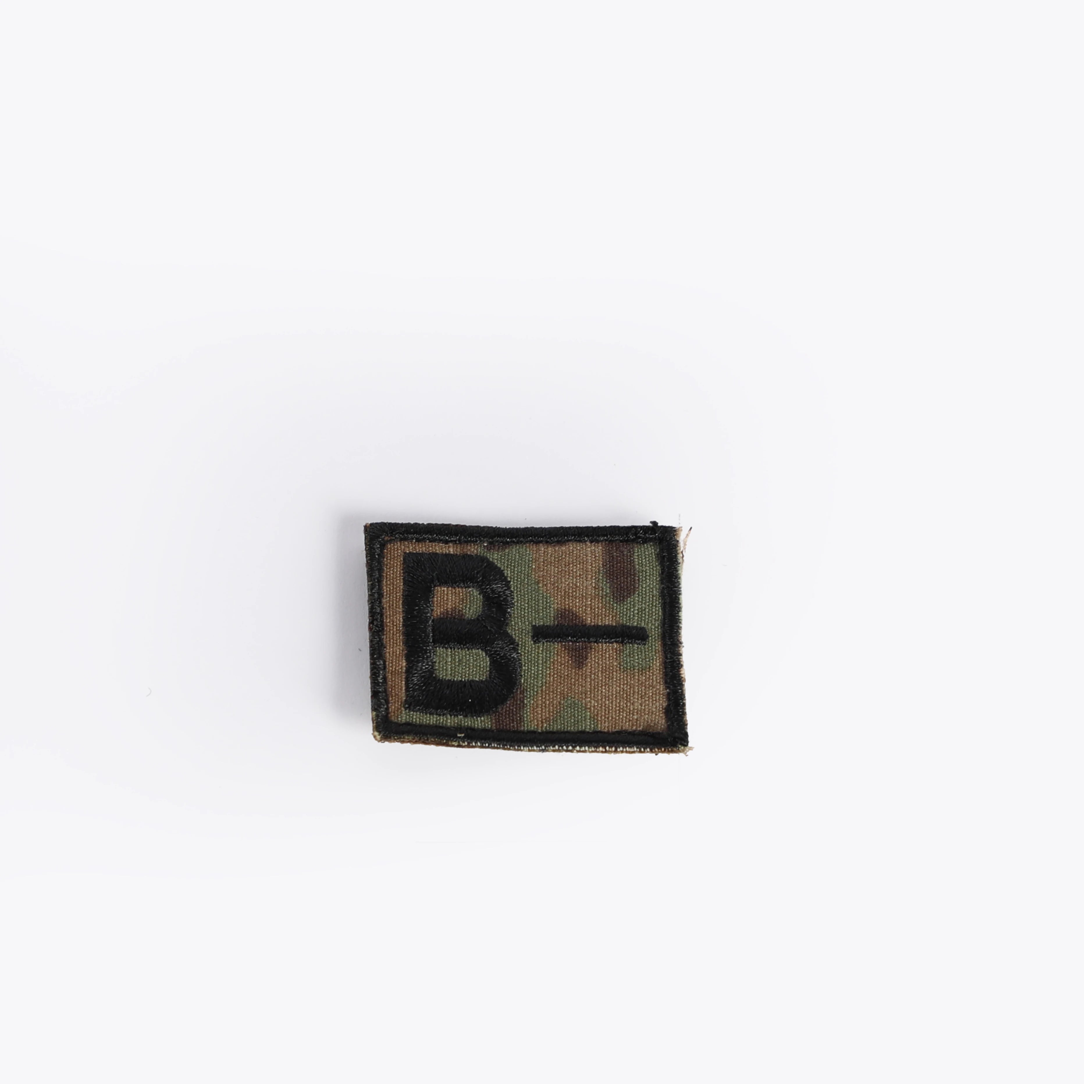 BLOOD TYPE BADGE - B- (MULTICAM)