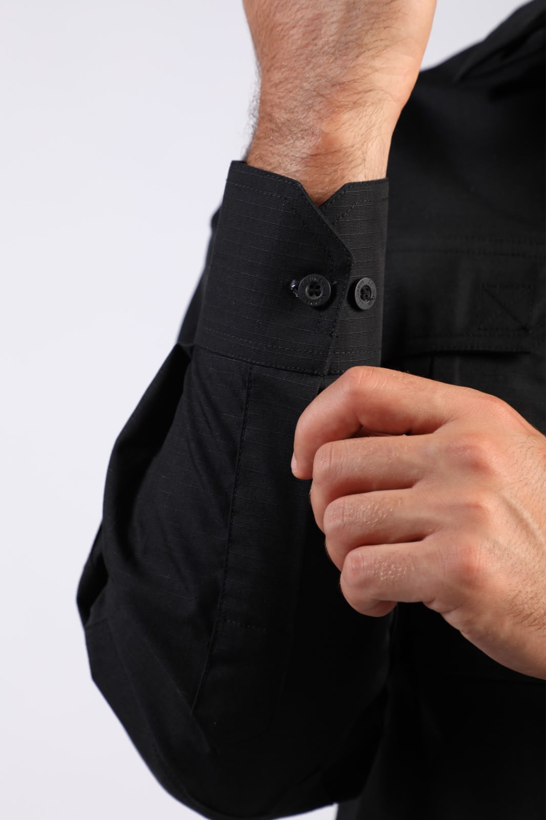 MEN-TACTICAL-SHIRT-LONG SLEEVE (Black)