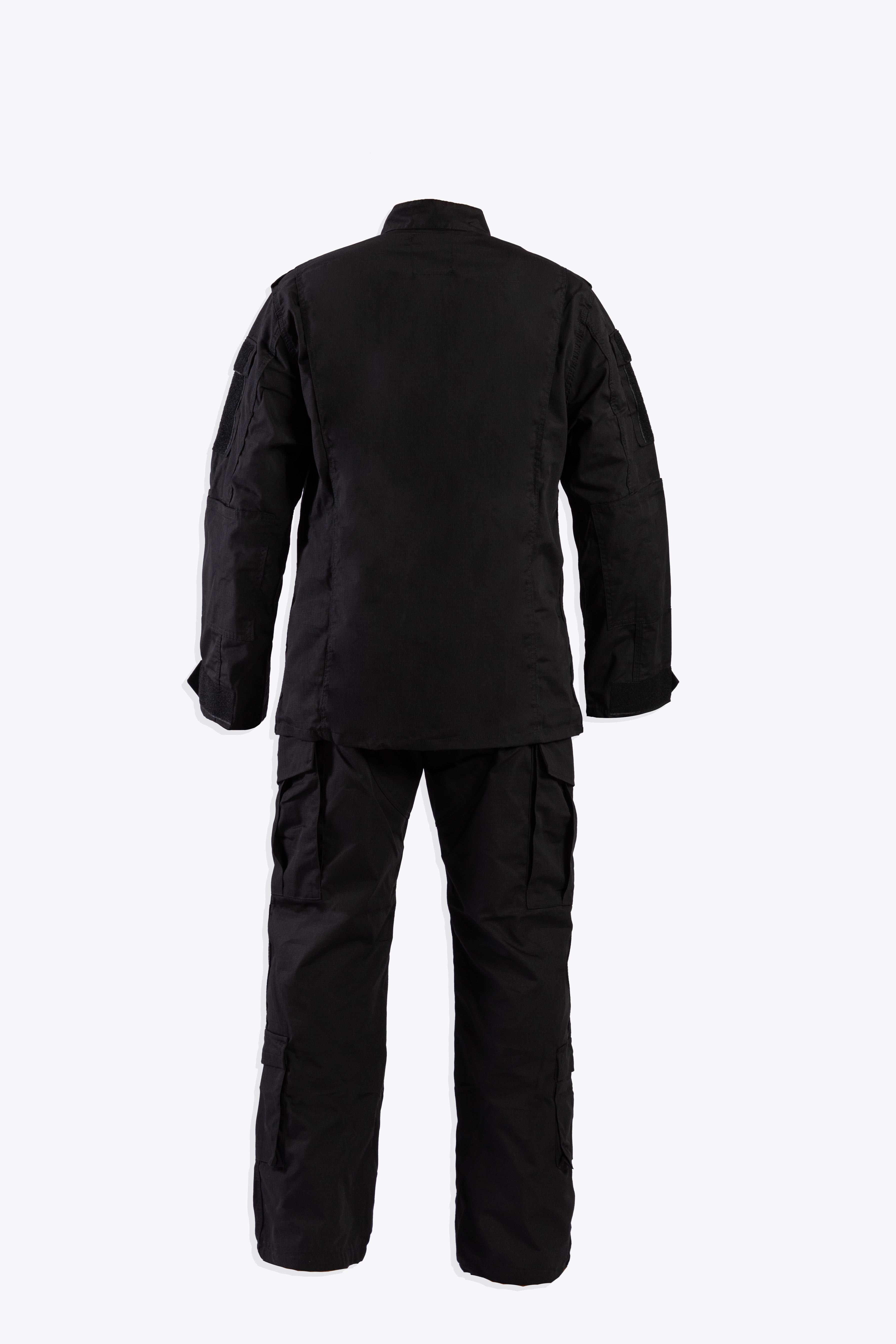 بدلة سوداء تكتيكية C