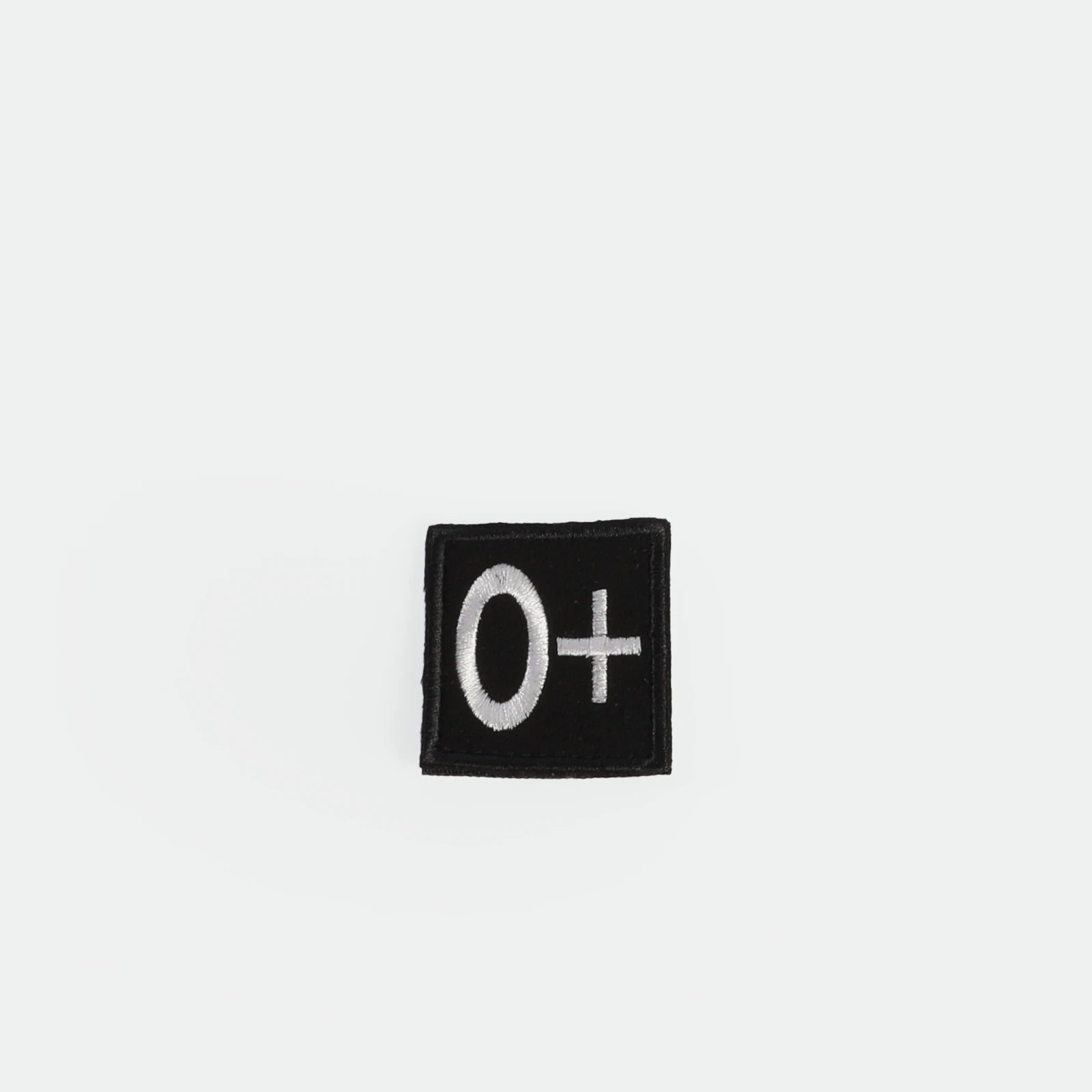 شارة فصيلة الدم - O+ (أسود)